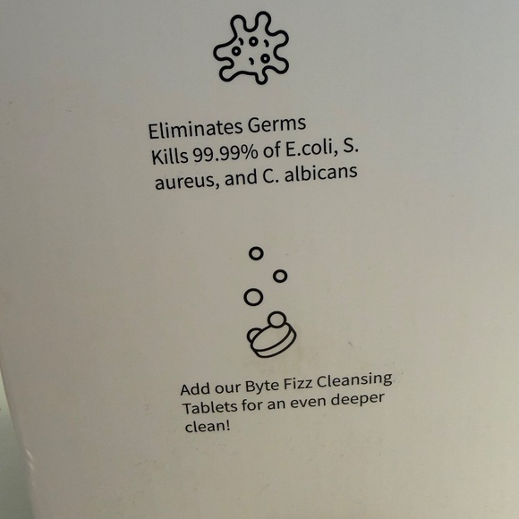 Byte Ultrasonic Cleaner & Fizz Cleaning Tablets - Picture 6 of 10